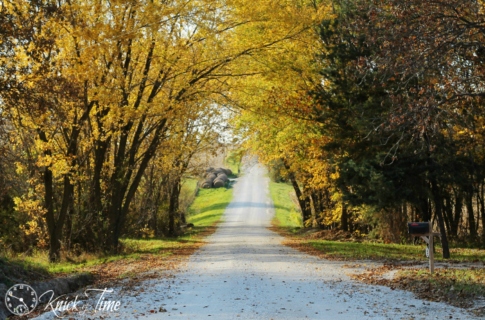 country road in Autumn via Knick of Time