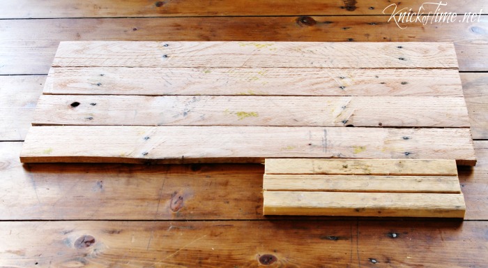 Make a Pallet Wood Sign | knickoftime.net