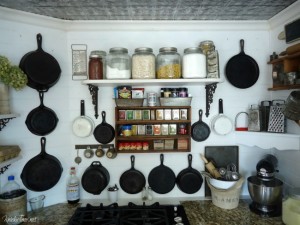 Cast iron skillets are made to last, and look beautiful displayed in a farmhouse kitchen - KnickofTime.net