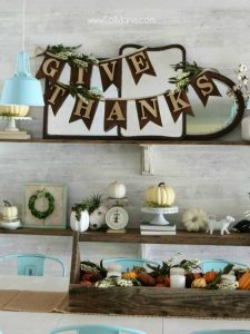 DIY Thanksgiving Bunting Banner featured at Talk of the Town - www.knickoftime.net