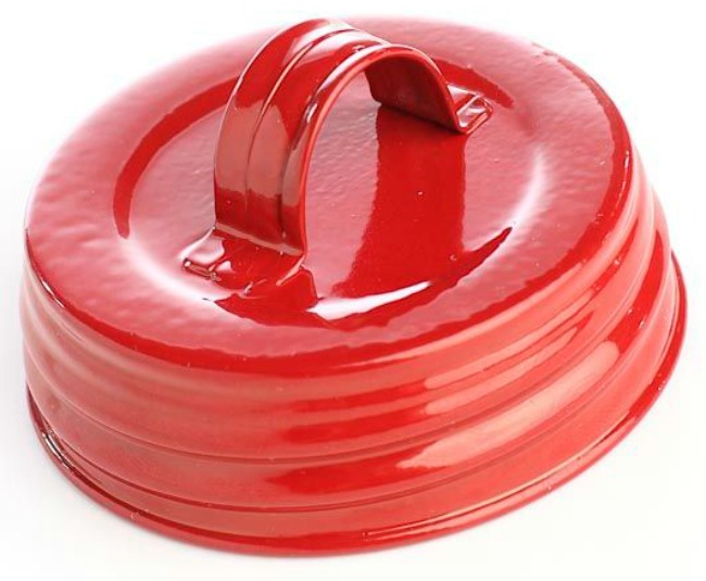 Add these red handled lids to any standard mason jar. Perfect for farmhouse kitchen storage jars! | www.knickoftime.net
