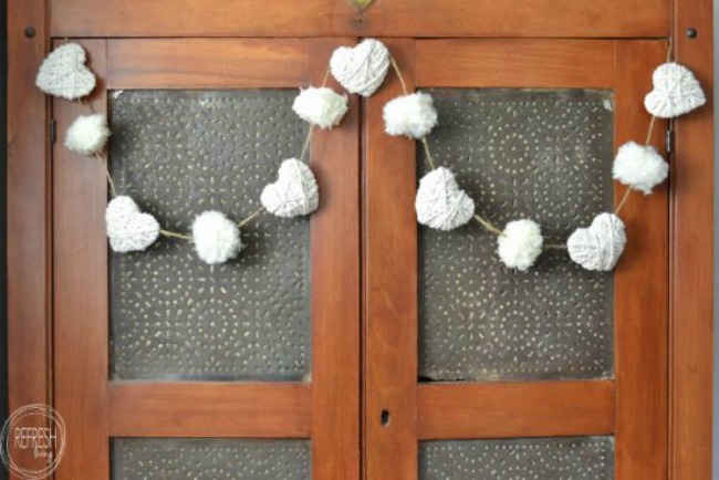 neutral farmhouse valentines decorations featured at Talk of the Town | www.knickoftime.net