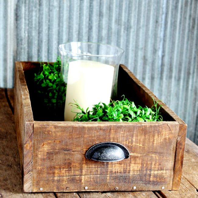 Make this rustic farmhouse style drawer with drawer pulls to use as a display centerpiece or mantle decor | www.knickoftime.net