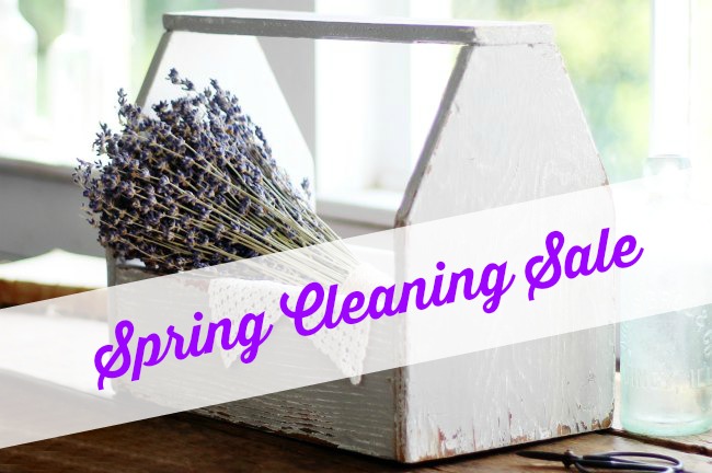Farmhouse style home decor spring cleaning sale at Knick of Time | www.knickoftime.net