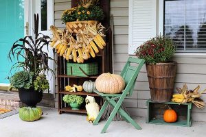 Fall Porch Decorating
