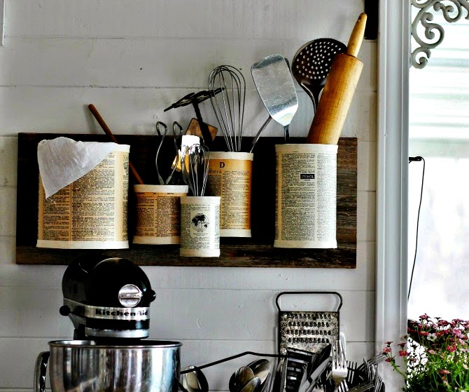 DIY Repurposed Recycled Crafts Tin Can Organizer by Knick of Time